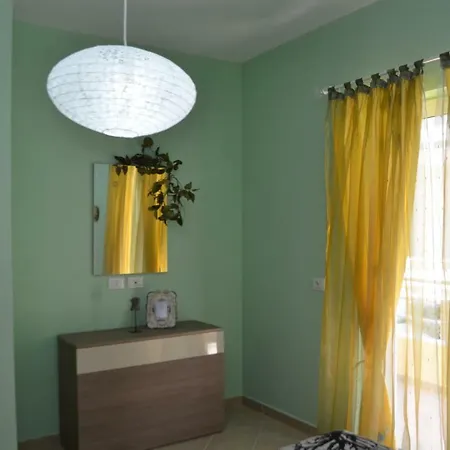 Vana Apartment